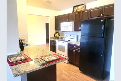 1957 SE Sandia Drive, Port Saint Lucie, FL 34983 - Photo 10