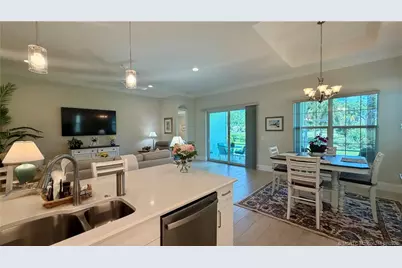 1330 Saint Catherines Circle, Vero Beach, FL 32967 - Photo 14