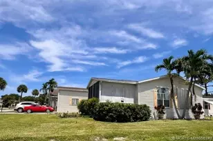 4090 5th Ave, Lantana, FL 33462 - Photo 6