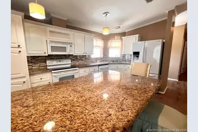 4090 5th Avenue, Lantana, FL 33462 - Photo 4