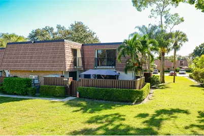 2926 SW Sunset Trace Circle, Palm City, FL 34990 - Photo 2