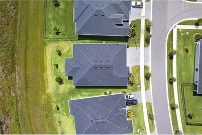 1337 SE Crosswood Way, Port Saint Lucie, FL 34984 - Photo 32