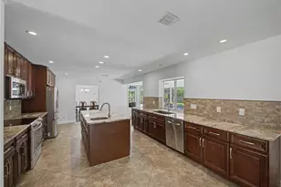 22 Banyan Rd, Stuart, FL 34996 - Photo 10