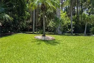 7874 SE Lexington Ave, Hobe Sound, FL 33455 - Photo 4