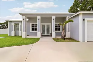 6216 NW W Deville Cir, Port Saint Lucie, FL 34986 - Photo 1