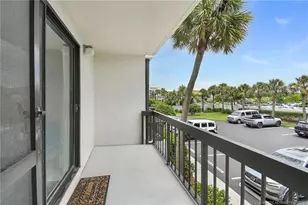 3792 NE Ocean Blvd, Jensen Beach, FL 34957 - Photo 18