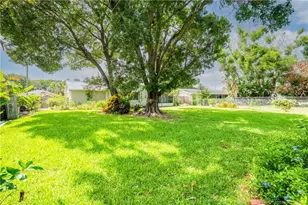537 NW Sagamore Terrace, Port Saint Lucie, FL 34983 - Photo 24