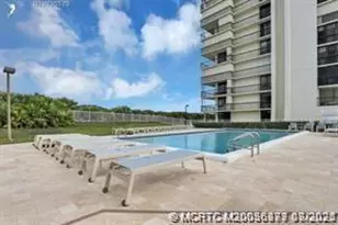 10600 S Ocean Dr, Jensen Beach, FL 34957 - Photo 30
