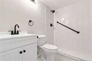 5473 SE Miles Grant Rd, Stuart, FL 34997 - Photo 18