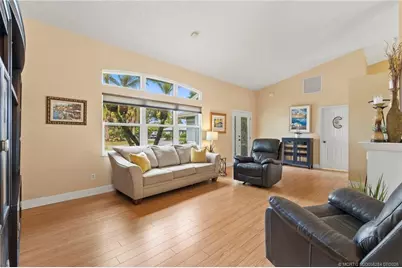 530 SE Woods Edge Trail, Stuart, FL 34997 - Photo 10