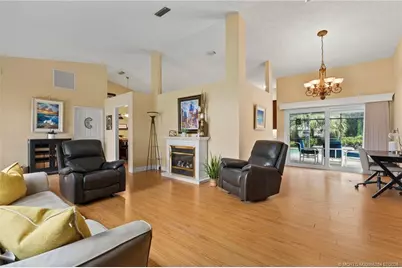 530 SE Woods Edge Trail, Stuart, FL 34997 - Photo 12