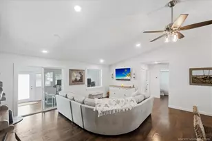 6703 SE Raintree Ave, Stuart, FL 34997 - Photo 4