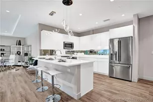 41 Seminole SW St, Stuart, FL 34994 - Photo 8