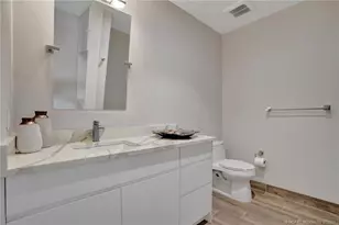 41 SW Seminole St, Stuart, FL 34994 - Photo 20