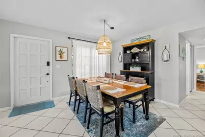 333 NE Golfview Circle, Stuart, FL 34996 - Photo 8