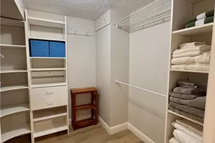 2571 Ocean Blvd NE, Stuart, FL 34996 - Photo 12