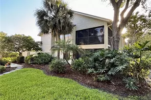 5152 SE Club Way, Stuart, FL 34997 - Photo 2