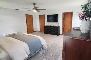 6101 Palmetto Dr, Fort Pierce, FL 34982 - Photo 4