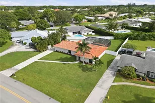 4741 Holly Dr, Palm Beach Gardens, FL 33418 - Photo 10