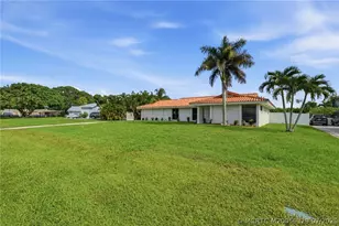 4741 Holly Dr, Palm Beach Gardens, FL 33418 - Photo 4