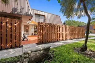 6145 SE Windsong Ln, Stuart, FL 34997 - Photo 4