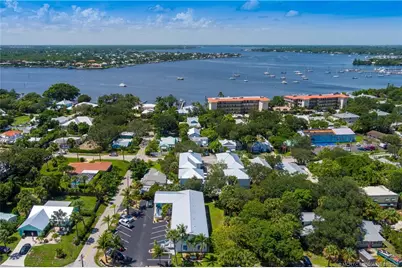 660 SW Bryant Avenue #10, Stuart, FL 34994 - Photo 18