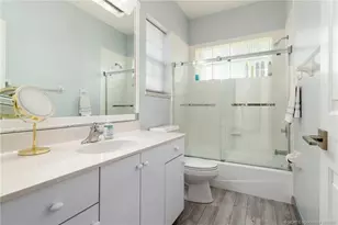 1409 SE Glencoe Ct, Port Saint Lucie, FL 34952 - Photo 24