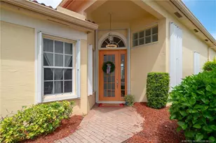 1409 SE Glencoe Ct, Port Saint Lucie, FL 34952 - Photo 4