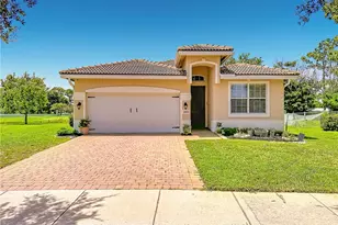 2693 SW Gallery Cir, Palm City, FL 34990 - Photo 62