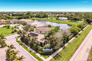 2693 SW Gallery Cir, Palm City, FL 34990 - Photo 38