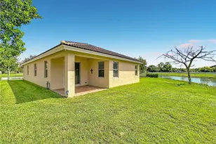 2693 SW Gallery Cir, Palm City, FL 34990 - Photo 36