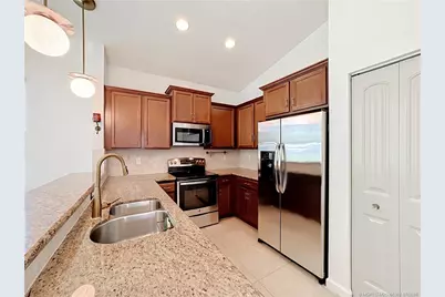 2693 SW Gallery Circle, Palm City, FL 34990 - Photo 10