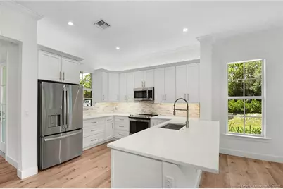 8109 SE Asaro Street, Hobe Sound, FL 33455 - Photo 14