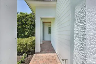 8109 SE Asaro St, Hobe Sound, FL 33455 - Photo 10