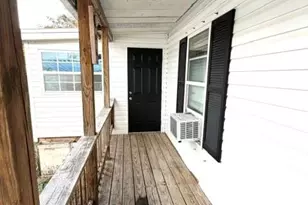 8423 SE Sandy Ln, Hobe Sound, FL 33455 - Photo 6
