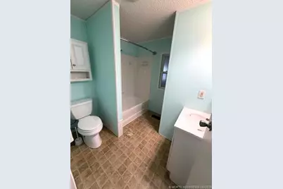 8423 SE Sandy Lane, Hobe Sound, FL 33455 - Photo 16