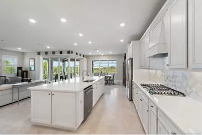 10211 SW Pervenche Lane, Port Saint Lucie, FL 34987 - Photo 12