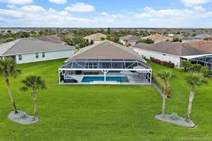 10211 SW Pervenche Ln, Port Saint Lucie, FL 34987 - Photo 2