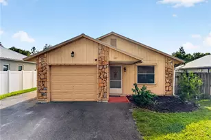 1625 22nd Ave SW, Vero Beach, FL 32962 - Photo 1