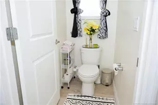 1780 SW Buttercup Ave, Port Saint Lucie, FL 34953 - Photo 34