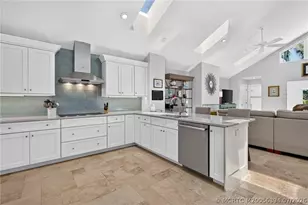 6943 SE Harbor Cir, Stuart, FL 34996 - Photo 16