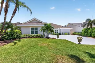 6943 SE Harbor Cir, Stuart, FL 34996 - Photo 2