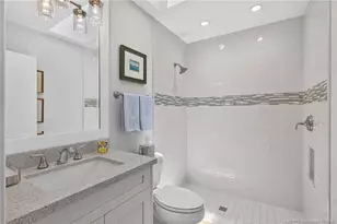 6943 SE Harbor Cir, Stuart, FL 34996 - Photo 10