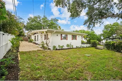 1944 NE Lake Place, Jensen Beach, FL 34957 - Photo 20