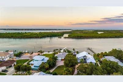 5644 SE Harbor Terrace, Stuart, FL 34997 - Photo 18