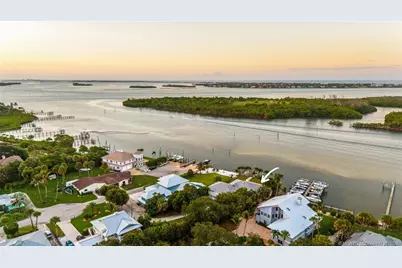 5644 SE Harbor Terrace, Stuart, FL 34997 - Photo 6