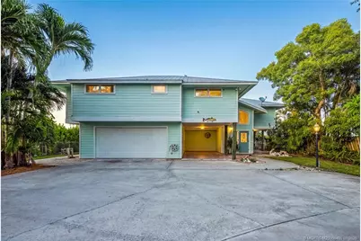 5644 SE Harbor Terrace, Stuart, FL 34997 - Photo 10