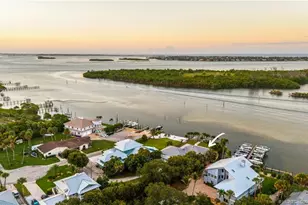 5644 SE Harbor Terrace, Stuart, FL 34997 - Photo 6