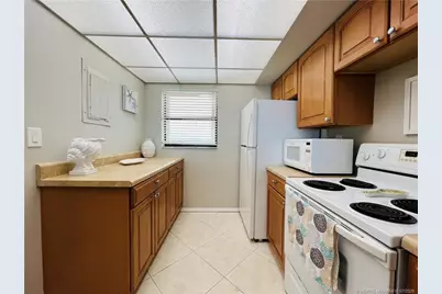 9400 S Ocean Drive #1003 B, Jensen Beach, FL 34957 - Photo 8