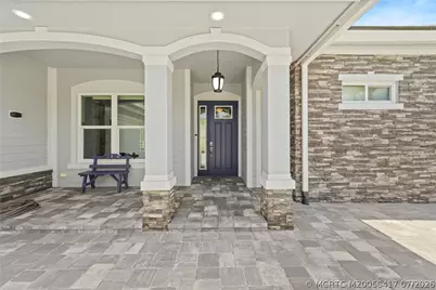 1100 SW Squire Johns Lane, Palm City, FL 34990 - Photo 2
